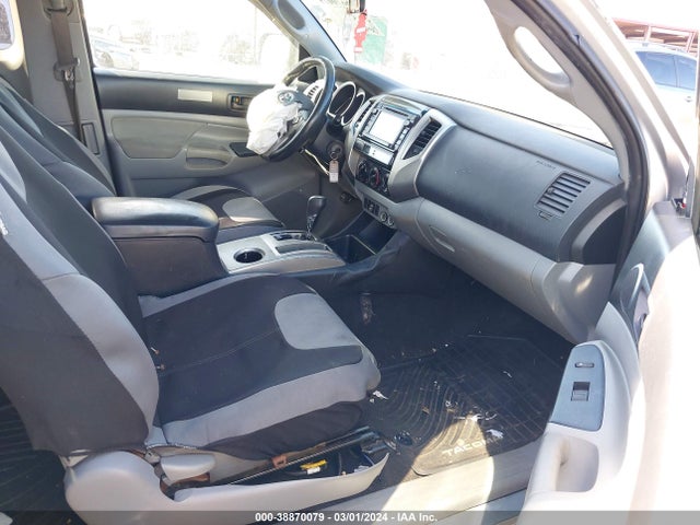 Toyota Tacoma Prerunner 2014 5TFTX4GN4EX030828 Image 5
