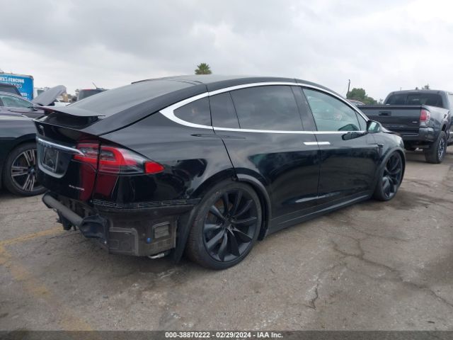 5YJXCBE26KF182755 Tesla Model X 100d/75d/long Range