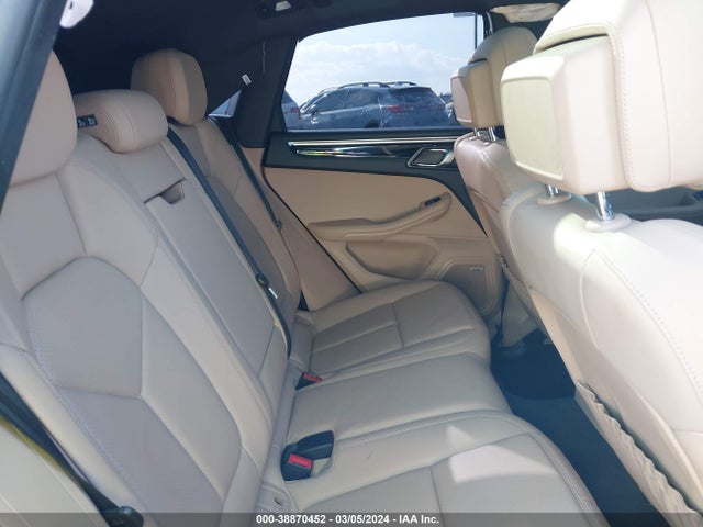 2021 PORSCHE MACAN WP1AA2A58MLB12684 Photo 7