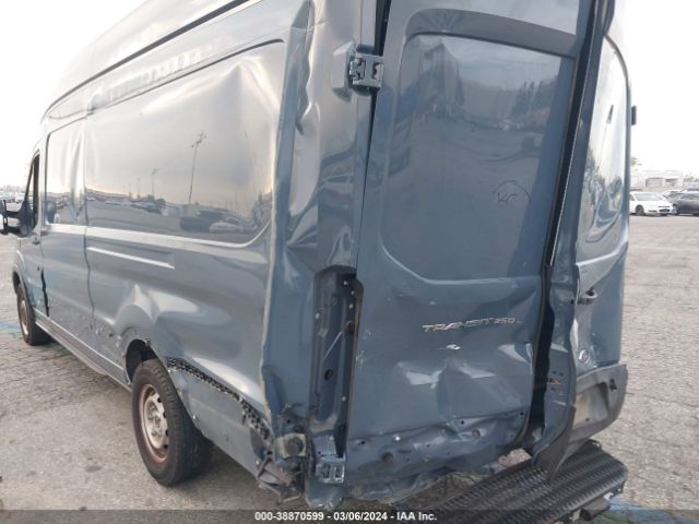 1FTBR3X84MKA54617 Ford Transit-250 Cargo Van