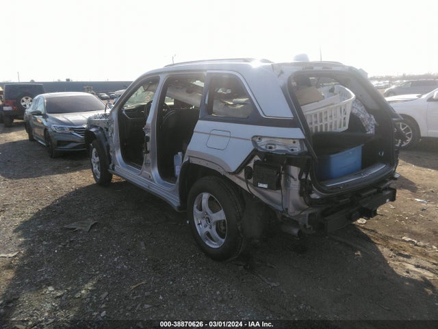 1C4RJHDG1N8561245 Jeep Grand Cherokee Overland 4x4