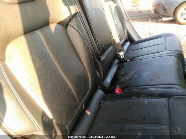 1C4RJHDG1N8561245 Jeep Grand Cherokee Overland 4x4