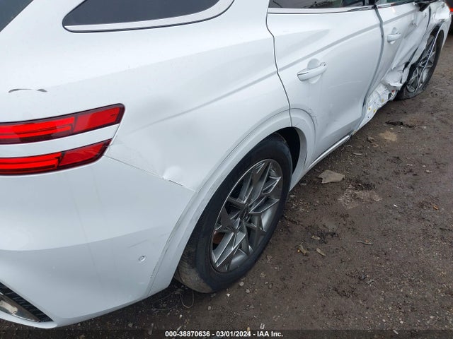 Genesis Gv70 2.5t Awd 2023 KMUMADTB8PU139098 Image 18