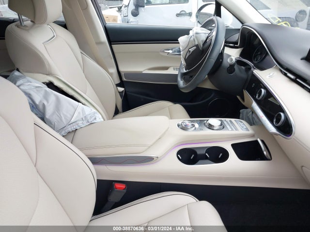 Genesis Gv70 2.5t Awd 2023 KMUMADTB8PU139098 Image 5