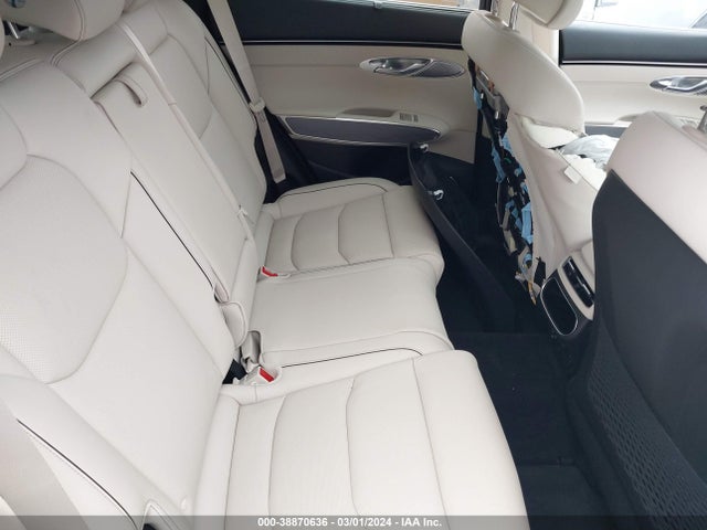 Genesis Gv70 2.5t Awd 2023 KMUMADTB8PU139098 Image 8