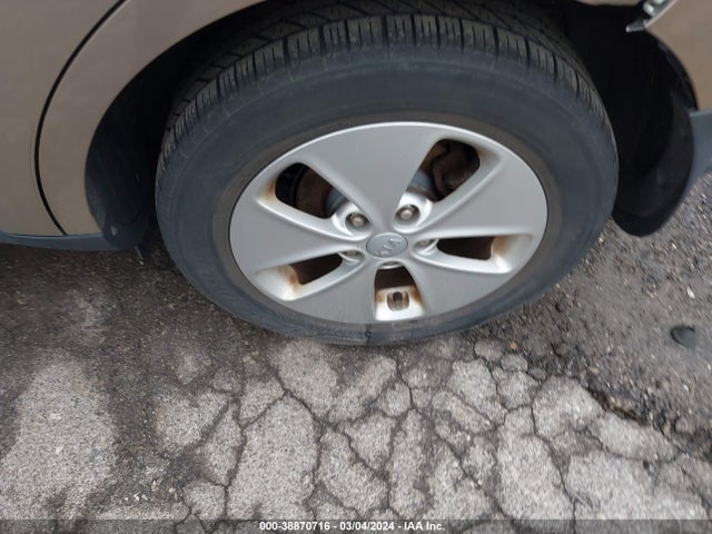 KIA SOUL 2014 KNDJN2A2XE7041722 Image 12