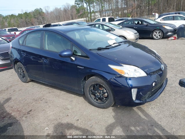 Toyota Prius Two 2015 JTDKN3DU9F0445760 Image 1