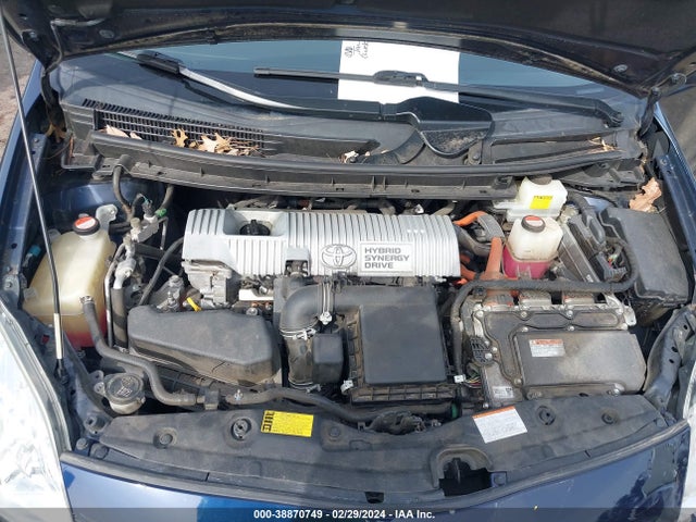 Toyota Prius Two 2015 JTDKN3DU9F0445760 Image 10