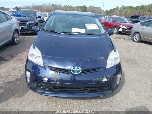 Toyota Prius Two 2015 JTDKN3DU9F0445760 Image 12