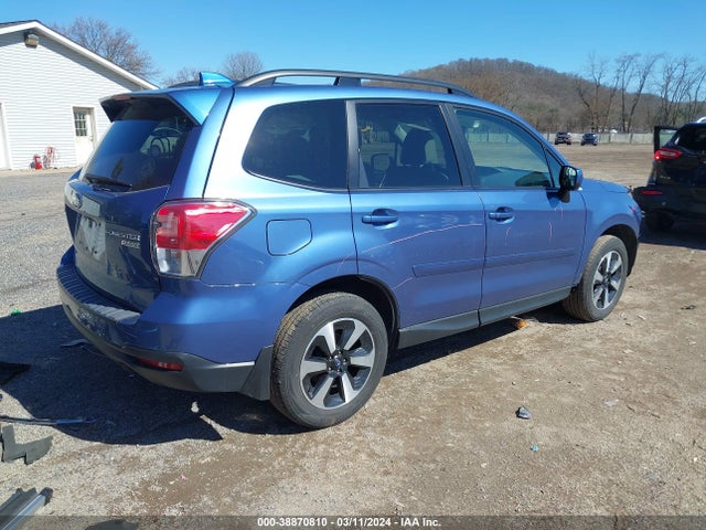 Subaru Forester 2.5i Premium 2017 JF2SJAGC2HH446290 Image 4