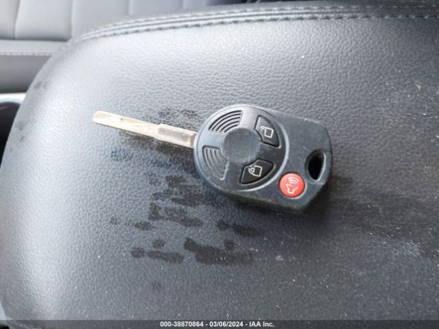 1FMCU0G7XFUA11914 Ford ESCAPE SE