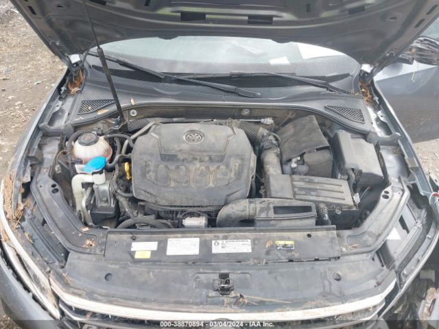 1VWAA7A39JC016343 Volkswagen Passat 2.0t R-line/2.0t S