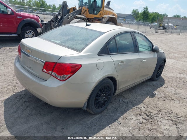 Chevrolet Cruze Ls Auto 2014 1G1PA5SG8E7471839 Image 4