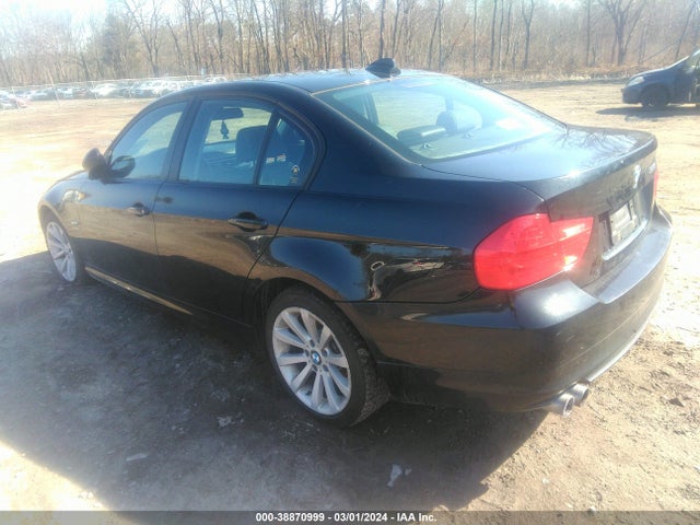 2011 BMW 328I XDRIVE VIN: WBAPK7C54BA820083