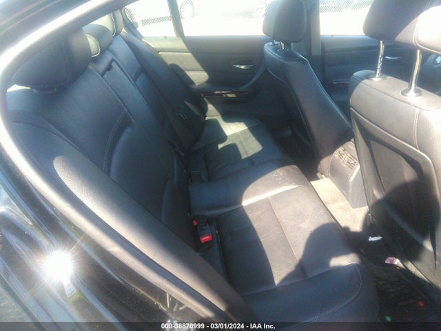 2011 BMW 328I XDRIVE VIN: WBAPK7C54BA820083