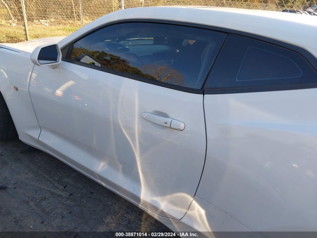 Chevrolet Camaro 1lt 2016 1G1FB1RS8G0167109 Image 14