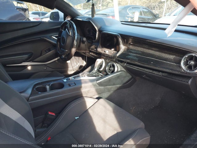 Chevrolet Camaro 1lt 2016 1G1FB1RS8G0167109 Image 5