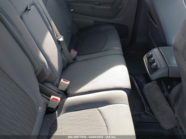 Chevrolet Traverse Ls 2015 1GNKRFED8FJ155905 Image 8