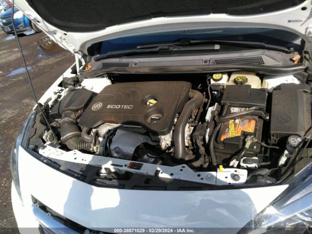 W04WT3N50GG085926 Buick Cascada Premium