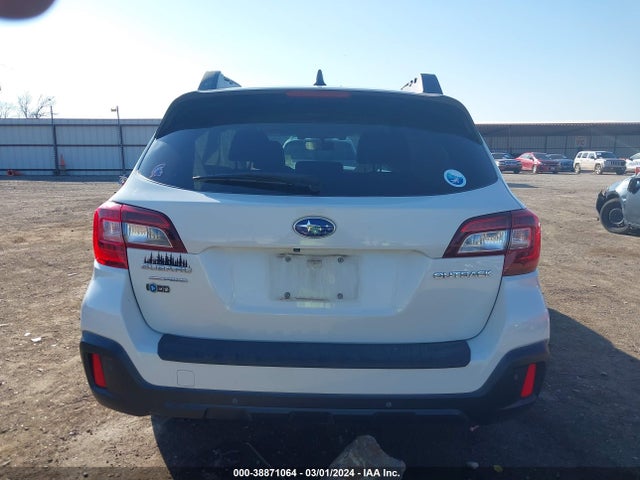 Subaru Outback 2.5i Limited 2018 4S4BSANC1J3238320 Image 16