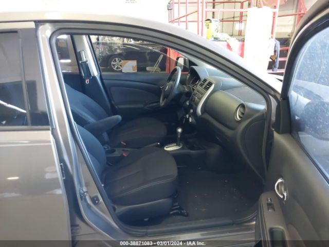 3N1CN7AP3EL808651 Nissan Versa 1.6 Sv