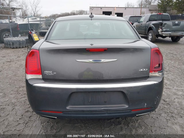 Chrysler 300 Anniversary Edition 2016 2C3CCARG3GH262020 Image 17