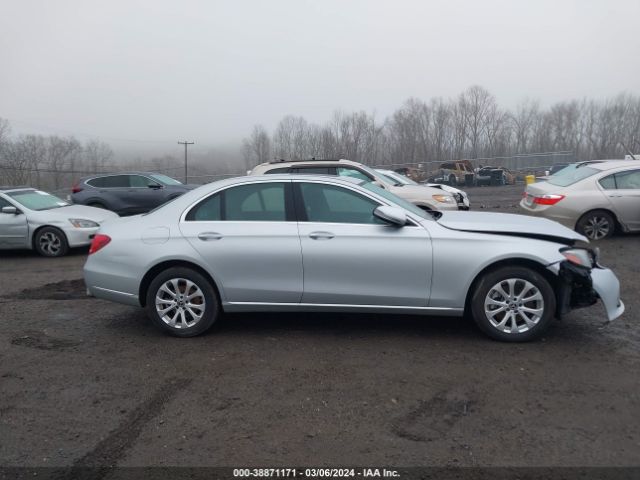 WDDZF4KB7KA597503 Mercedes-Benz E 300 4matic