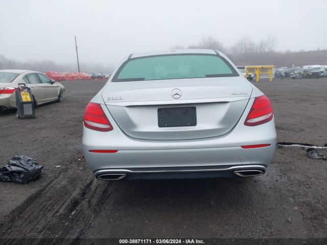 WDDZF4KB7KA597503 Mercedes-Benz E 300 4matic