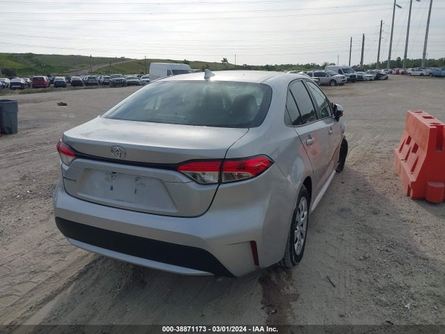Toyota COROLLA LE 2022 5YFEPMAE1NP360989 Image 4