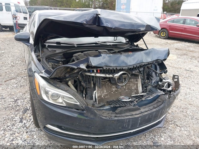1G4ZP5SS6HU145977 Buick Lacrosse Essence