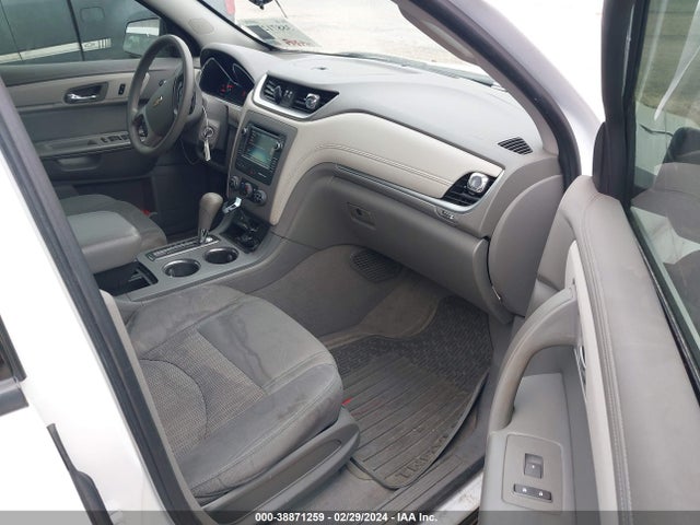 Chevrolet Traverse Ls 2016 1GNKRFED1GJ337818 Image 5