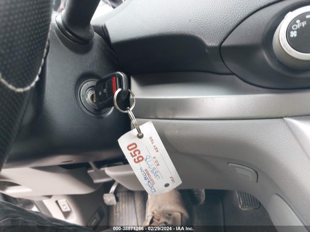 Honda CR-V LX 2014 2HKRM3H34EH561548 Image 11