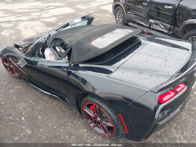 Chevrolet Corvette Stingray Z51 2015 1G1YM3D77F5102903 Image 17