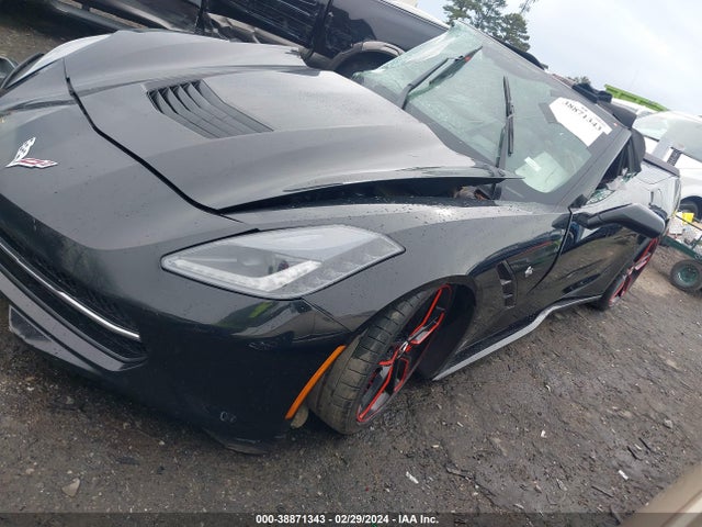 Chevrolet Corvette Stingray Z51 2015 1G1YM3D77F5102903 Image 2