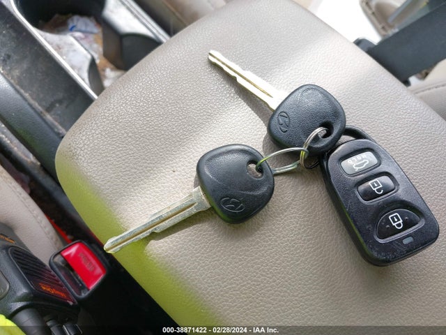 Hyundai ELANTRA SE 2017 5NPD74LFXHH135280 Image 11