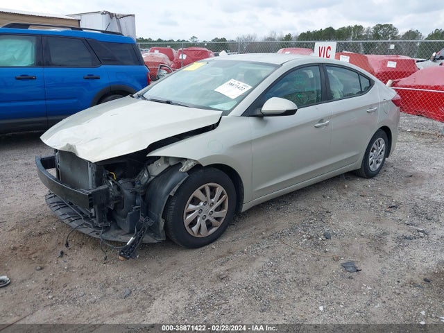Hyundai ELANTRA SE 2017 5NPD74LFXHH135280 Image 2