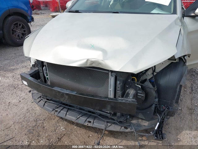 Hyundai ELANTRA SE 2017 5NPD74LFXHH135280 Image 6