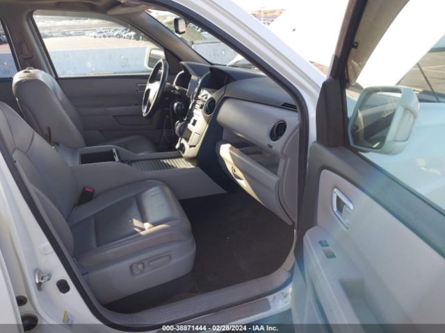 5FNYF4H9XFB044187 Honda Pilot Touring