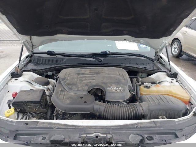 Chrysler 300 Limited 2015 2C3CCAAG5FH908474 Image 10