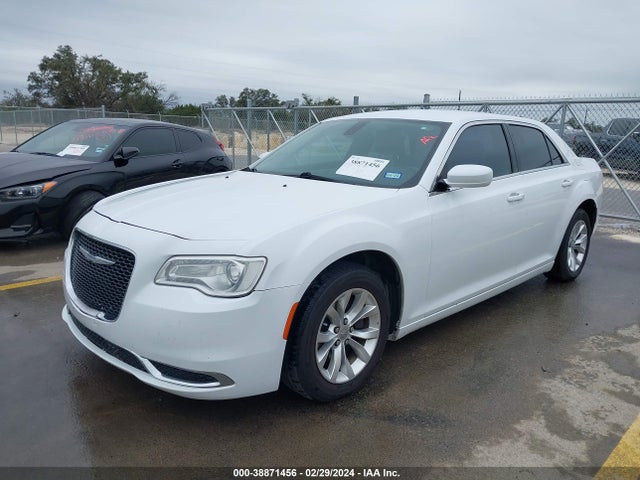 Chrysler 300 Limited 2015 2C3CCAAG5FH908474 Image 2