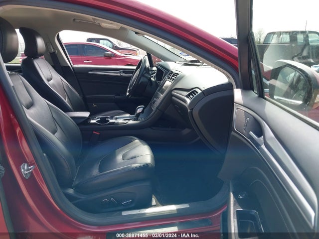 Ford Fusion Titanium 2016 3FA6P0K99GR361633 Image 5