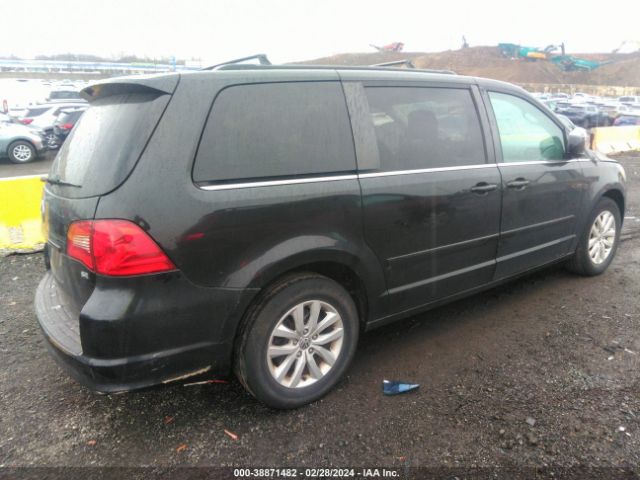 2C4RVABG2ER135292 Volkswagen ROUTAN SE
