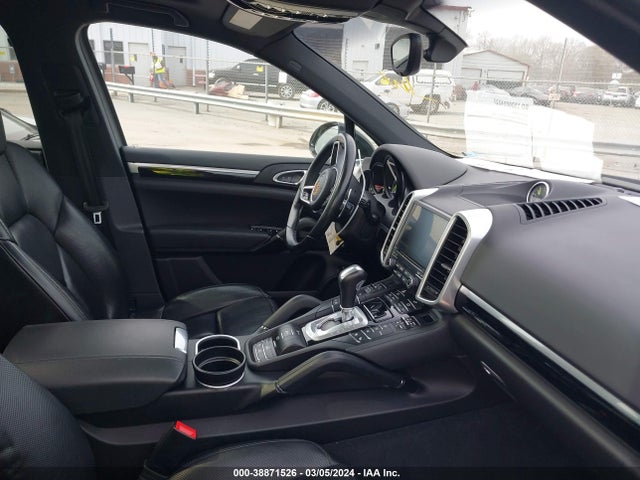 2017 PORSCHE CAYENNE E-HYBRID WP1AE2A25HLA71446 Photo 4