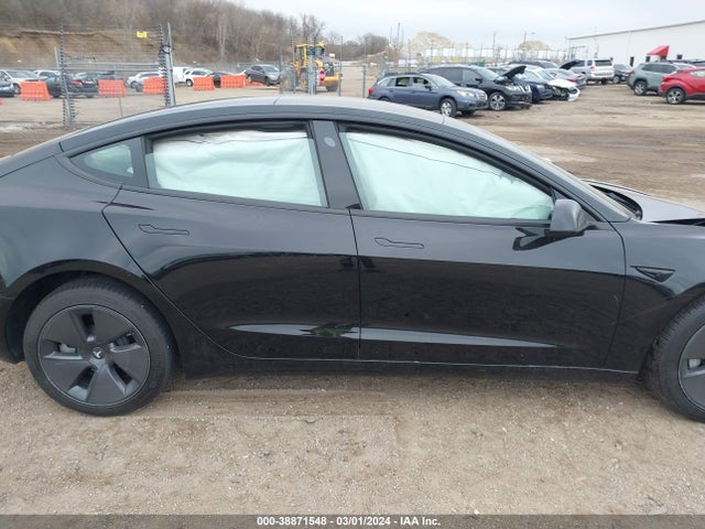 Tesla Model 3 Rear-wheel Drive 2023 5YJ3E1EA3PF592933 Image 12