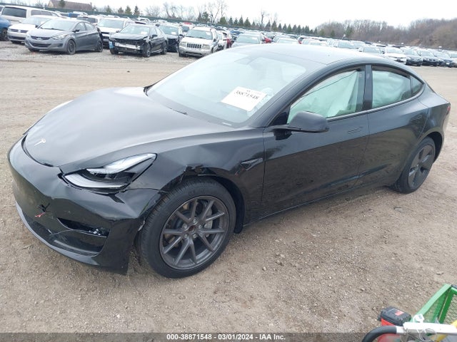 Tesla Model 3 Rear-wheel Drive 2023 5YJ3E1EA3PF592933 Image 2