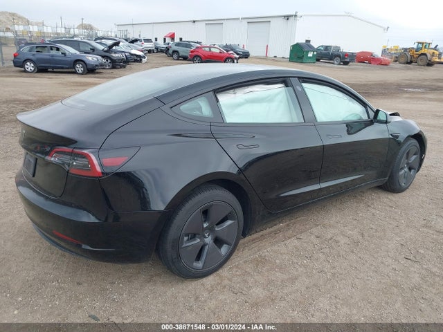 Tesla Model 3 Rear-wheel Drive 2023 5YJ3E1EA3PF592933 Image 4
