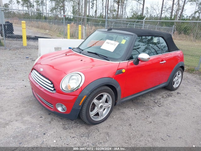 2010 MINI COOPER WMWMR3C56ATU97813 Photo 1