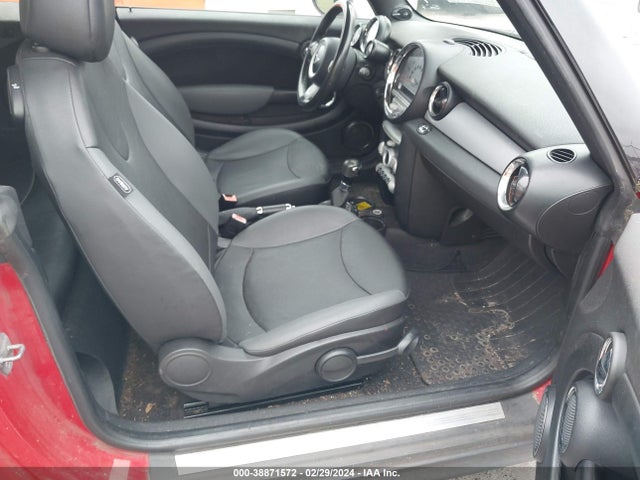 2010 MINI COOPER WMWMR3C56ATU97813 Photo 4