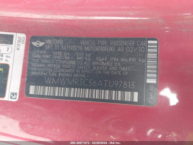 2010 MINI COOPER WMWMR3C56ATU97813 Photo 8