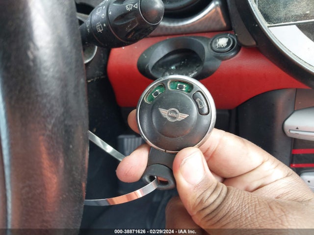 2008 MINI COOPER S CLUBMAN WMWMM33588TP89505 Photo 10